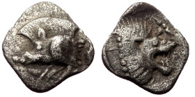 *Very rare variant* Mysia, Kyzikos (ca 450-400 BC) AR Hemiobol (Silver, 9mm, 0.35g)
Obv: Forepart of a boar to left; to right, tunny upward.
Rev: He...