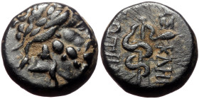 Mysia, Pergamon (Mid-late 2nd century BC) AE (Bronze, 4.29g, 14mm)
Obv: Laureate head of Asklepios right, Rev: ΑΣΚΛΗΠΙΟΣ / ΣΩΤΗΡΟΣ.
Rev: Serpent coile...