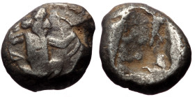 Persia, Achemenid Empire, Uncertain kings. Sardes (ca. 420-350 BC) AR Siglos (Silver, 5.45g, 16mm). 
Obv: Persian king or hero running right, holding ...