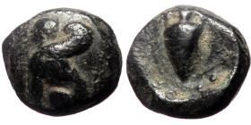 Unreaserched Greek AE coin (Bronze, 1.16g, 9mm)