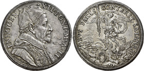 Roma.  

Innocenzo XII (Antonio Pignatelli), 1691-1700. Piastra anno II/1693, AR 32,04 g. INNOCEN+XII+PONT+ M+A+II Busto a d., con camauro, mozzetta e...