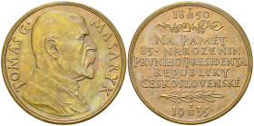 Czechoslovakia AE Medal 1935, Masaryk 

Czechoslovakia. AE Medal 1935 (60 mm, 70.22 g), 85th Birthday of President of the Republic of Czechoslovakia...