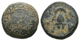 Greek bronze coin, Weight 4.24 gr - Diameter 14 mm Greek bronze coin

Kings of Macedon. Alexander III "the Great" 336-323 BC.
Bronze Æ