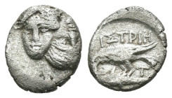 Greek silver coin, Weight 0.46 gr - Diameter 8 mm
Greek silver coin
Trihemiobol Istros thrace 400-350