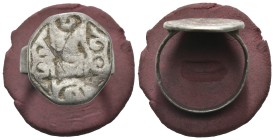 Bronze 4.19 gram Diameter 21 mm

ANCIENT ROMAN BRONZE RING.(3rd–4th centuries).Ae.