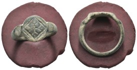 Bronze 3.85 gram Diameter 20 mm

ANCIENT ROMAN BRONZE RING.(3rd–4th centuries).Ae.