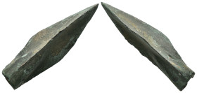 Weight 3.10 gr - Diameter 33 mm Ancient Bronze Arrowhead. SOLD AS SEEN.