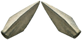 Weight 4.14 gr - Diameter 34 mm Ancient Bronze Arrowhead. SOLD AS SEEN.