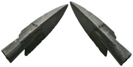 Weight 4.74 gr - Diameter 35 mm Ancient Bronze Arrowhead. SOLD AS SEEN.