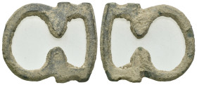Weight 6.82 gr - Diameter 32 mm

ROMAN BRONZE BELT BUCKLE.(1st-2nd century).Ae.