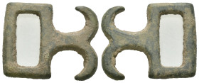 Weight 7.99 gr - Diameter 27 mm Ancient bronze belt buckle. SOLD AS SEEN.