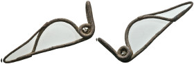 Weight 7.36 gr - Diameter 73 mm
Ancient Bronze Fibula. SOLD AS SEEN.