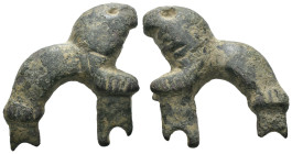 Weight 12.93 gr - Diameter 35 mm
Ancient Bronze Fibula. SOLD AS SEEN.