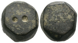 Bronze ancient weight, Weight 31.90 gr - Diameter 19 mm. SOLD AS SEEN.