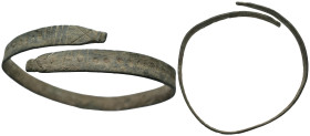 Bronze, Weight 9.79 gr - Diameter 57 mm
Bronze roman bracelet 1st - 3rd century AD.
