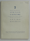 Auktionskataloge. Beckenbauer, E., München. Auktion 2 vom 09.03.1962.


Antike, Neuzeit. 719 Nrn., 12 Tfn. Ergebnisliste. Orig.-Broschur, wenige An...