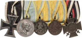 Ordensspangen
Spange mit 5 Auszeichnungen Preußen - Eisernes Kreuz 1914 2. Klasse. Sachsen - Silbermedaille &quot;Verdienst um das Vaterland&quot;. F...