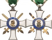 Orden deutscher Länder Sachsen
Albrechts-Orden, Ritterkreuz 2. Klasse mit Schwertern Verliehen 1890-1918. Silber, teilweise vergoldet und emailliert....