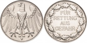 Orden des Dritten Reiches
Erinnerungsmedaille für Rettung aus Gefahr Verliehen 1933-1945. Silber. 50 mm, 56,20 g. Mit Randpunze: Halbmond 835 PR. STA...