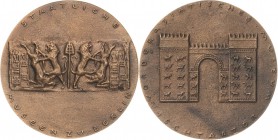 Archäologie und Ägyptologie
 Bronzegußmedaille o.J. Staatliche Museen zu Berlin - Ischtartor. 78,5 mm, 193,15 g Vorzüglich