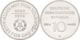 Proben
 10 Mark 1974. 25 Jahre DDR-Materialprobe in Silber. Randschrift: 3x 10 Mark Jaeger 1551 P Selten. Vorzüglich-Stempelglanz