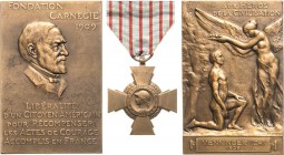 Frankreich
Dritte Republik 1870-1940 Bronzemedaille 1926 (Louis Dejeau) Auszeichnung für Lebensrettung der Fondation Carnegie. Geflügelte weibliche G...