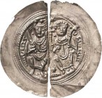 Hersfeld, Abtei
Johann I. 1201-1213 Brakteat aus 2 Hälften Sitzender Abt mit Krummstab und sitzender König mit Kreuzzepter nebeneinander, dazwischen ...