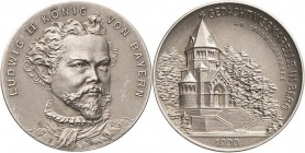 Bayern
Ludwig II. 1864-1886 Silbermedaille 1900 (Max Gube) Einweihung der Gedächtniskapelle für Ludwig II. in Berg am Starnberger See. Brustbild halb...
