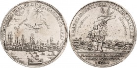 Brandenburg-Preußen
Friedrich III. 1688-1701 Silbermedaille (1 1/2-facher Schautaler) 1692 (unsigniert) Auf die Huldigung von Friedrich III. in Magde...