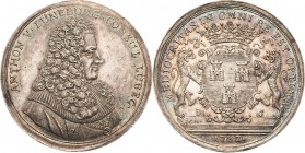 Lübeck-Stadt
 Silbermedaille 1732 (IGM) Auf den Bürgermeister Anthon von Lüneburg. Brustbild des Bürgermeisters nach rechts / Bürgermeisterwappen mit...