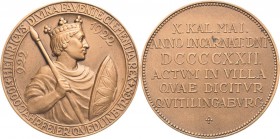 Quedlinburg
 Bronzemedaille 1932 (unsigniert) 1000-Jahrfeier der Stadt. Hüftbild von König Heinrich I. nach rechts / 6 Zeilen Schrift. 50,9 mm, 50,70...