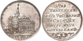 Schwäbisch Hall
 Silbermedaille 1735 (unsigniert) Auf den Wiederaufbau des Rathauses. Ansicht des barocken Rathauses am Marktplatz / Sechszeilige Ins...