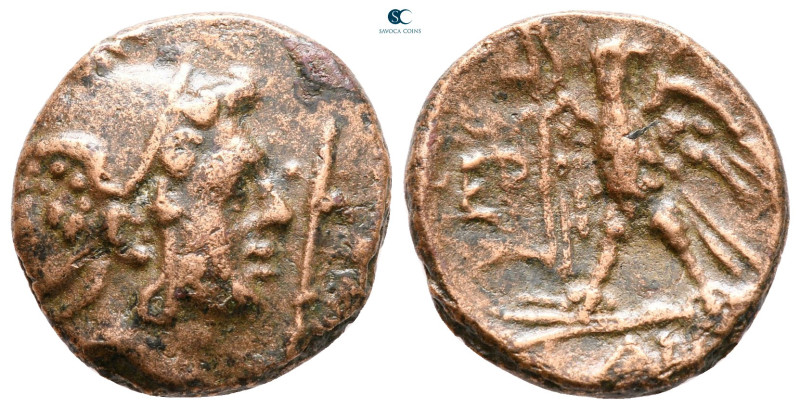 Kings of Macedon. Uncertain mint. Perseus 179-168 BC. 
Bronze Æ

19 mm, 4,30 ...
