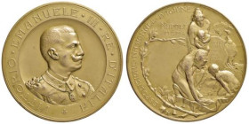 MEDAGLIE DEI SAVOIA Vittorio Emanuele III (1900-1946) Medaglia Nazionale d’igiene Napoli 1900 - Opus: Iacoangeli MD (g 120 - Ø 65 mm)
FDC