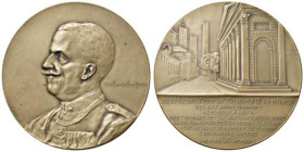 Vittorio Emanuele III (1900-1943) Medaglia 1925 Centenario Fondazione Università di Pavia Opus: Villazubia Nozzi Casolari III-64 - 150° Johnson 382 AE...