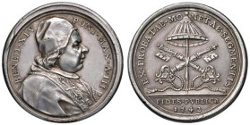 Benedetto XIV (1740-1758) Medaglia 1742 A. III Premio agli Ufficiali della Zecca Opus: Hamerani Patrignani n. 12a AG (g 15 - Ø 33 mm) Medaglia coniata...