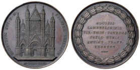 Gregorio XVI (1831-1846) Medaglia 1842 Per i lavori di restauro alla facciata del Duomo di Orvieto Opus: G. Girometti AE (g 102 - Ø 56 mm) Medaglia co...