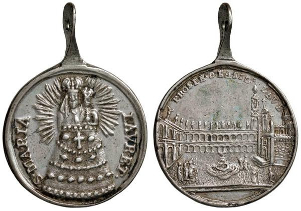 MEDAGLIE VOTIVE LAURETANE - Medaglia con la Piazza di Loreto e la Madonna di Lor...