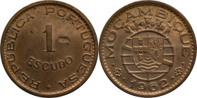 PROVA and Rehearsal
1 Escudo Moçambique 1962
"PROVA" Incusa
AG: E4.09 7,98g
Extremely Fine

Provas e Ensaios
1 Escudo Moçambique 1962
"PROVA" ...