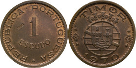 PROVA and Rehearsal
1 Escudo Timor 1970
"PROVA" Incusa
AG: E9.02 7,99g
Uncirculated

Provas e Ensaios
1 Escudo Timor 1970
"PROVA" Incusa
AG: ...