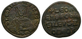 Leo VI the Wise, AD 886-912. AE, Follis. 5.68 g. 26.52 mm. Constantinople.