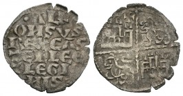 Reino de Castilla y León. Alfonso X (1252-1284). Dinero. (Bautista-362). (Abm-235). Ve. 0,52 g. Marca de ceca cruz potenzada en primer cuadrante. 1ª e...