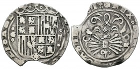 Fernando e Isabel (1474-1504). 2 reales. Granada. K. (Cal-248). Ag. 6,17 g. Escudo entre G - II acotados por roeles y ensayador K en reverso. Cospel f...