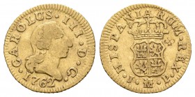 Carlos III (1759-1788). 1/2 escudo. 1762. Madrid. JP. (Cal-755). Au. 1,72 g. Resello trilobular en reverso. MBC-. Est...120,00.