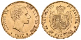Alfonso XII (1874-1885). 25 pesetas. 1877*18-77. Madrid. DEM. (Cal-3). Au. 8,07 g. Hojita en reverso. EBC-. Est...240,00.