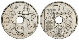 Estado español (1936-1975). 50 céntimos. 1963*19-63. Madrid. (Cal-111). Cu-Ni. 3,87 g. Brillo original. SC. Est...25,00.