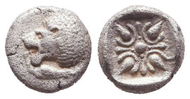 Greek Obol, Ca. 5th-3rd Century BC. AR.

Reference:

Condition: Very Fine

Weight: 1 gr
Diameter: 8,4