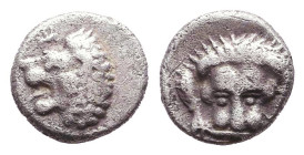 Greek Obol, Ca. 5th-3rd Century BC. AR.

Reference:

Condition: Very Fine

Weight: 0,5 gr
Diameter: 6,8