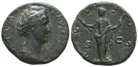 Diva Faustina I. Died A.D. 140/1. AE sestertius.
Reference:

Condition: Very Fine

Weight: 19,2gr
Diameter: 28,8mm