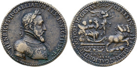 France - Henri II (1547-1559) , French Victories against the Holy Roman Empire 1552 by de Laune (Bronze, 40.41 gr, 53 mm). Very Fine.